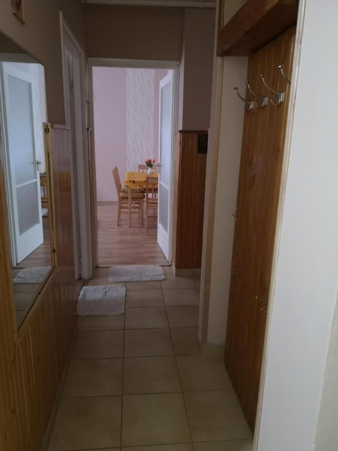 Natasa Apartman Oroshaza Exterior photo