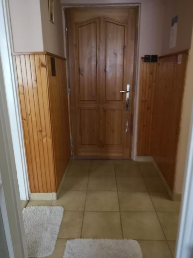 Natasa Apartman Oroshaza Exterior photo